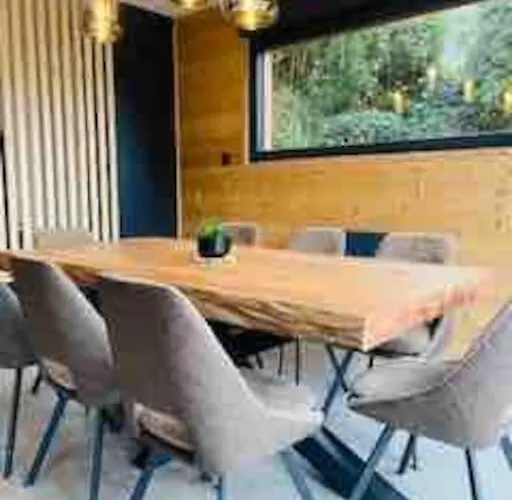 Moderne Confort A St Lary Village サン・ラリー・スラン