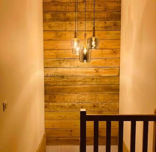 Moderne Confort A St Lary Village シャレー サン・ラリー・スラン