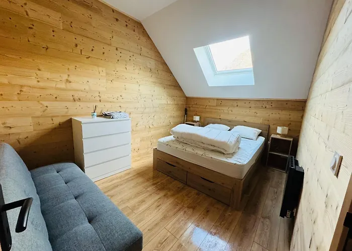 Moderne Confort A St Lary Village シャレー *